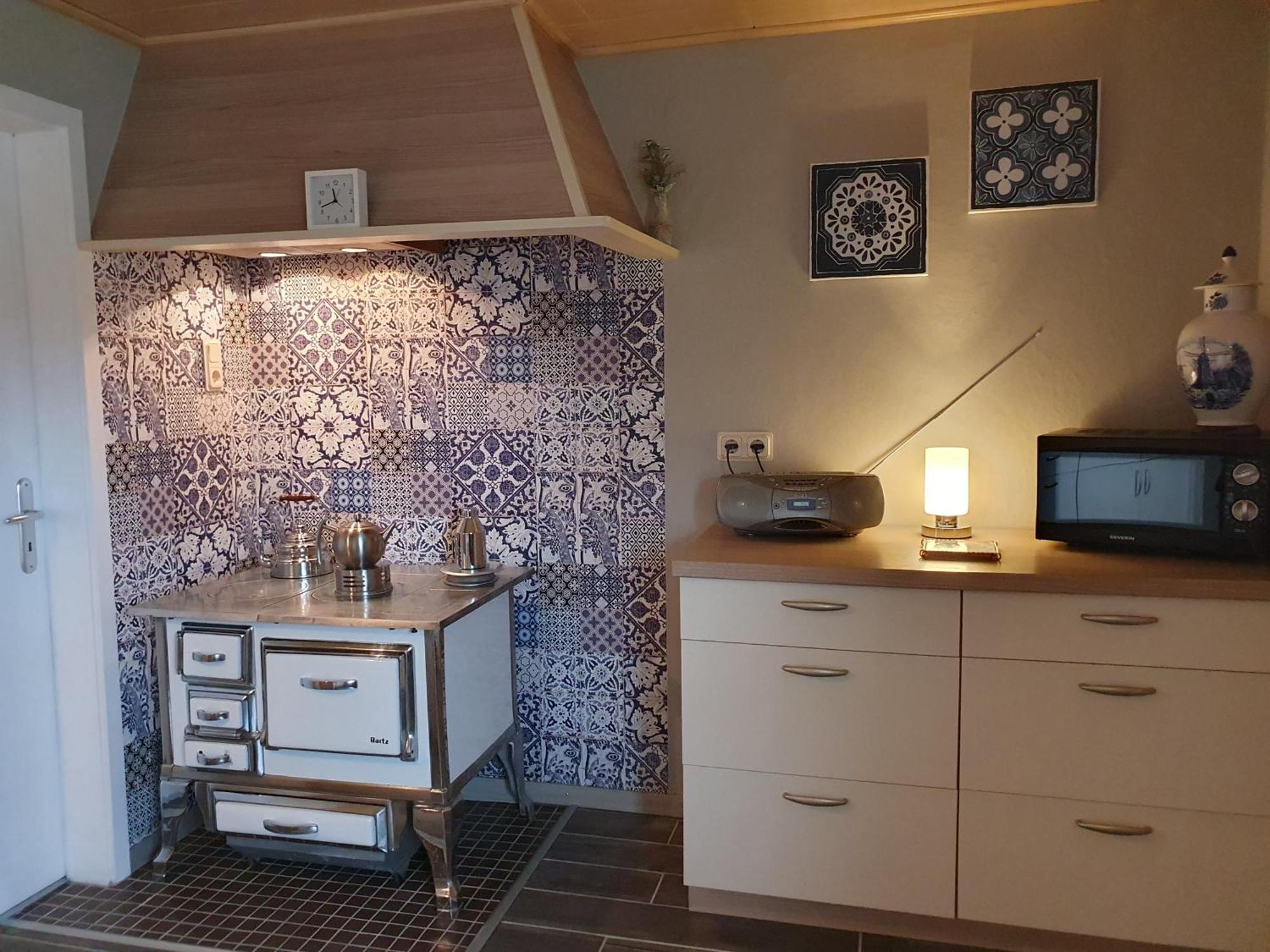 Ferienwohnung Kanalblick 35520 Uplengen 외부 사진